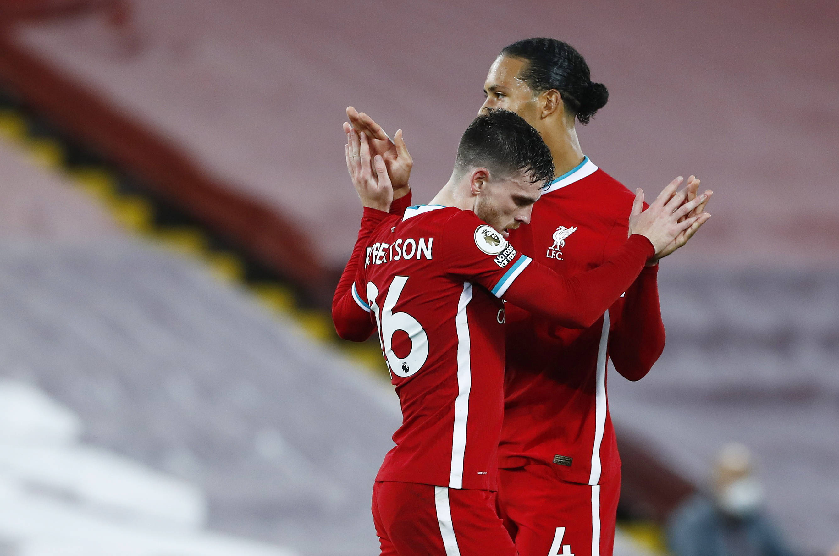 频频威胁对 频频威胁对